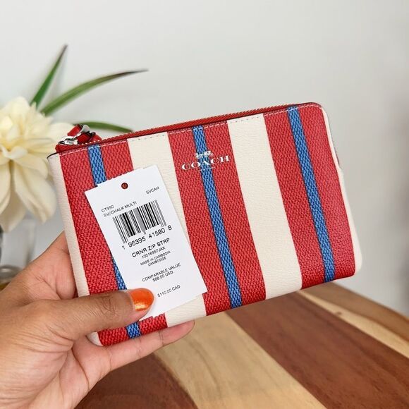 NWT‎ Coach Corner Zip Wristlet With Stripe Print - Picture 7 of 7